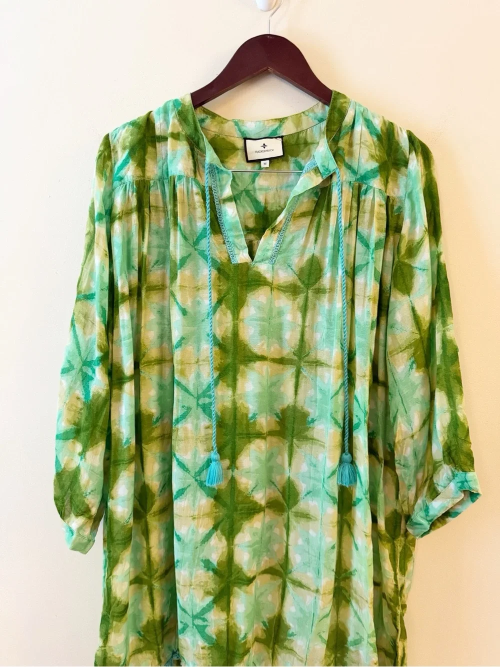 Tuckernuck Seafoam Medallion Bondi Coverup Caftan Size Medium Blue Green